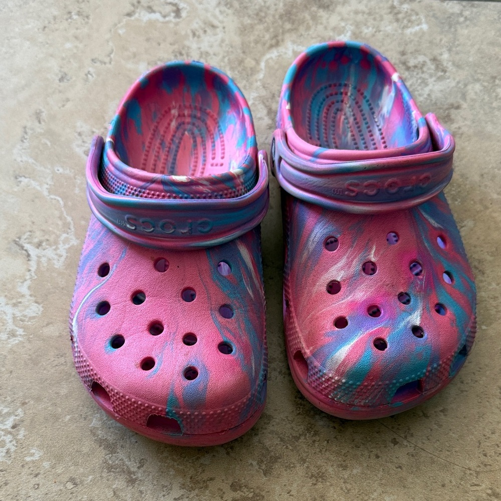 CROCS Kids' Vibrant Pink and Blue Crocs size 3